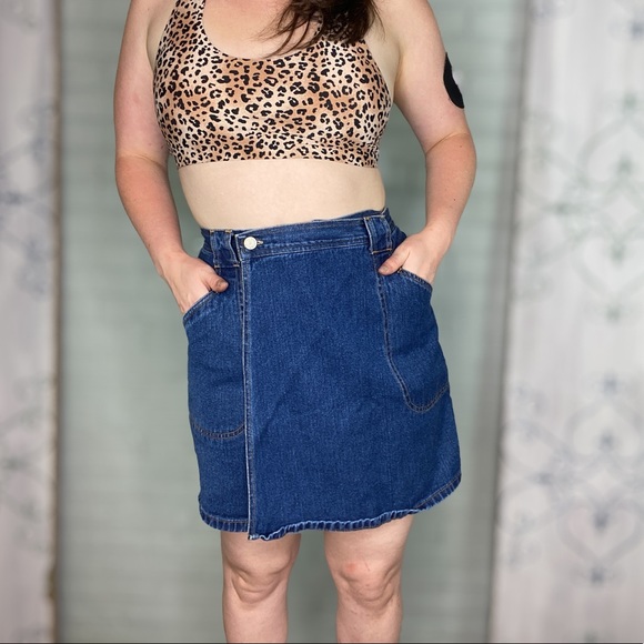 Vintage Denim Skort by Bill Blass Size 6 / Medium - Picture 2 of 12